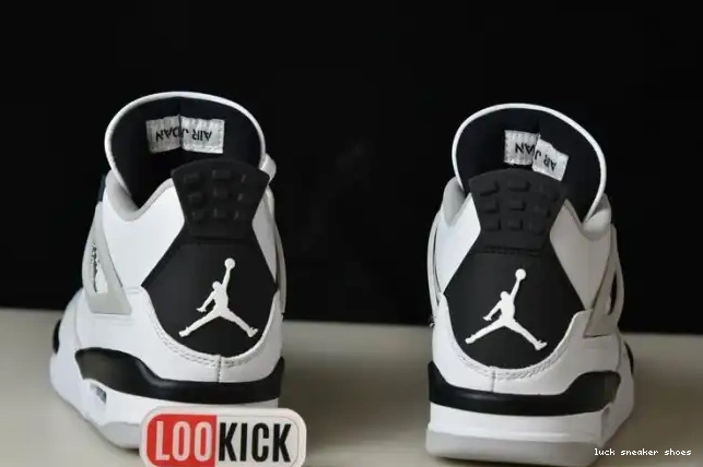 Reps LUCY 4 Jordan DH6927-111 Retro Military Black 0406